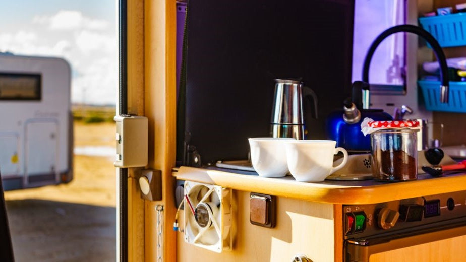 Can a coffee maker run on a generator or inverter?