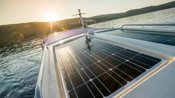 solar panels for charging boat battery