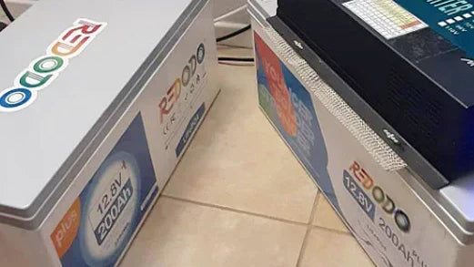 Redodo 12V 200Ah solar lithium RV battery